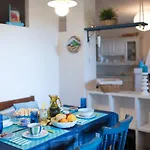 Le Sunrise - A 350 Mt Dal Mare E Con Giardino Privato Apartament