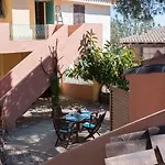 Le Sunrise - A 350 Mt Dal Mare E Con Giardino Privato