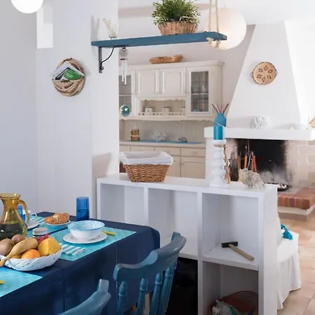 Le Sunrise - A 350 Mt Dal Mare E Con Giardino Privato アパート カーラ・リベロット