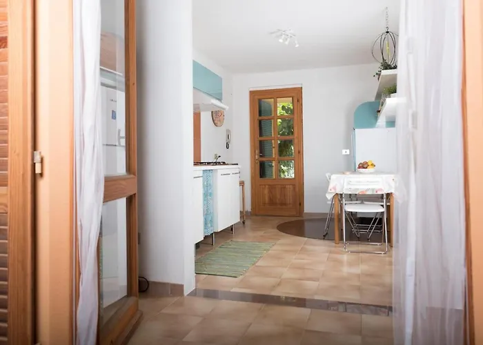 Lejlighed Le Sunrise - A 350 Mt Dal Mare E Con Giardino Privato Cala Liberotto